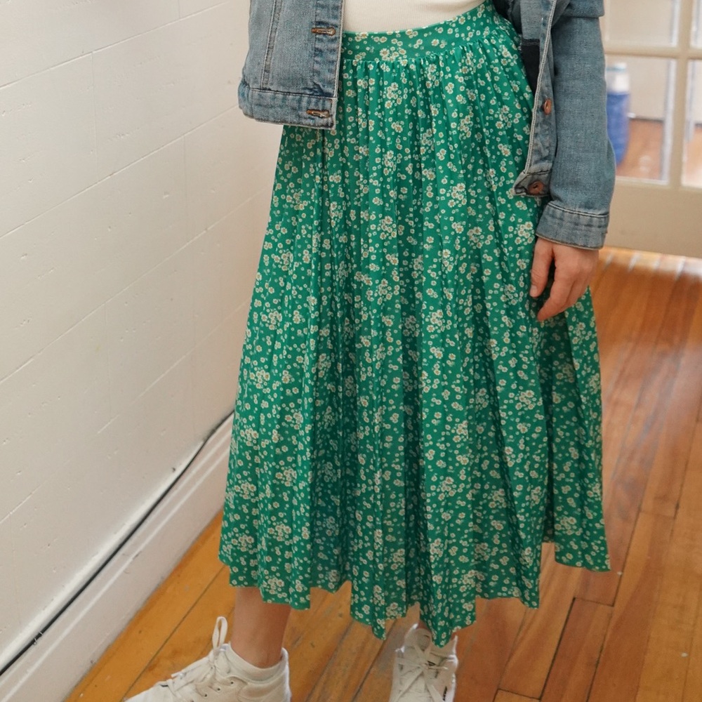 Reserved Green Floral Midi Skirt